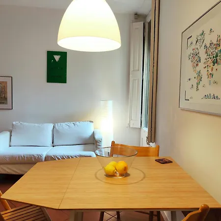 Lejlighed Cute 1 Bedroom Apt. Super Location. R.k *