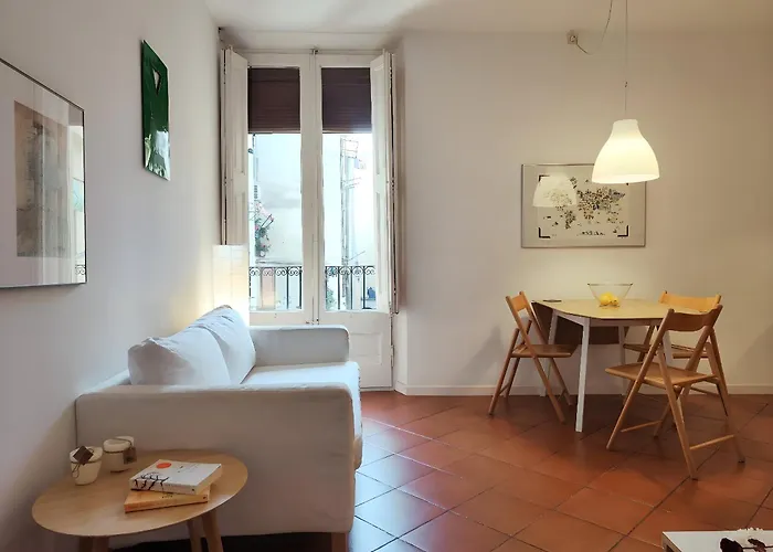 Cute 1 Bedroom Apt. Super Location. R.k